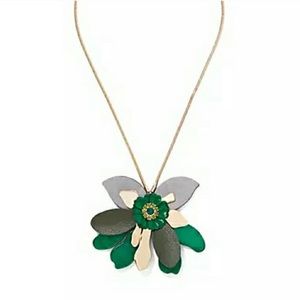NY&Co Flower Pendant Necklace